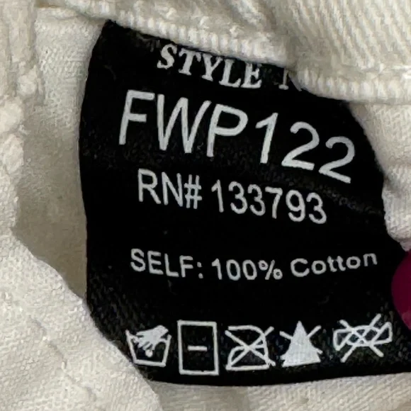 NWOT POL #17 One Piece Jean Jumpsuit Shorts Utility Romper, WHITE and KHAKI - M - Picture 13 of 15